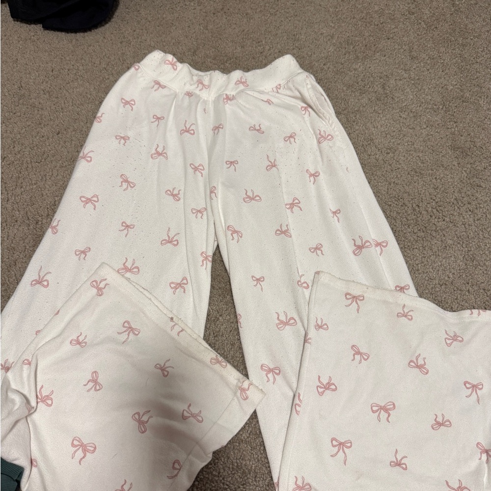 Hollister Pajama Pants with Pink Bow Pattern